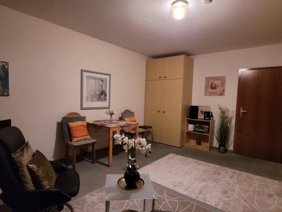 Appartement An Der Weinstrasse Бад-Бергцаберн Экстерьер фото